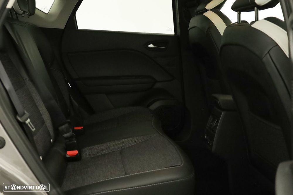 Renault Captur 1.0 TCe Techno Bi-Fuel - 23