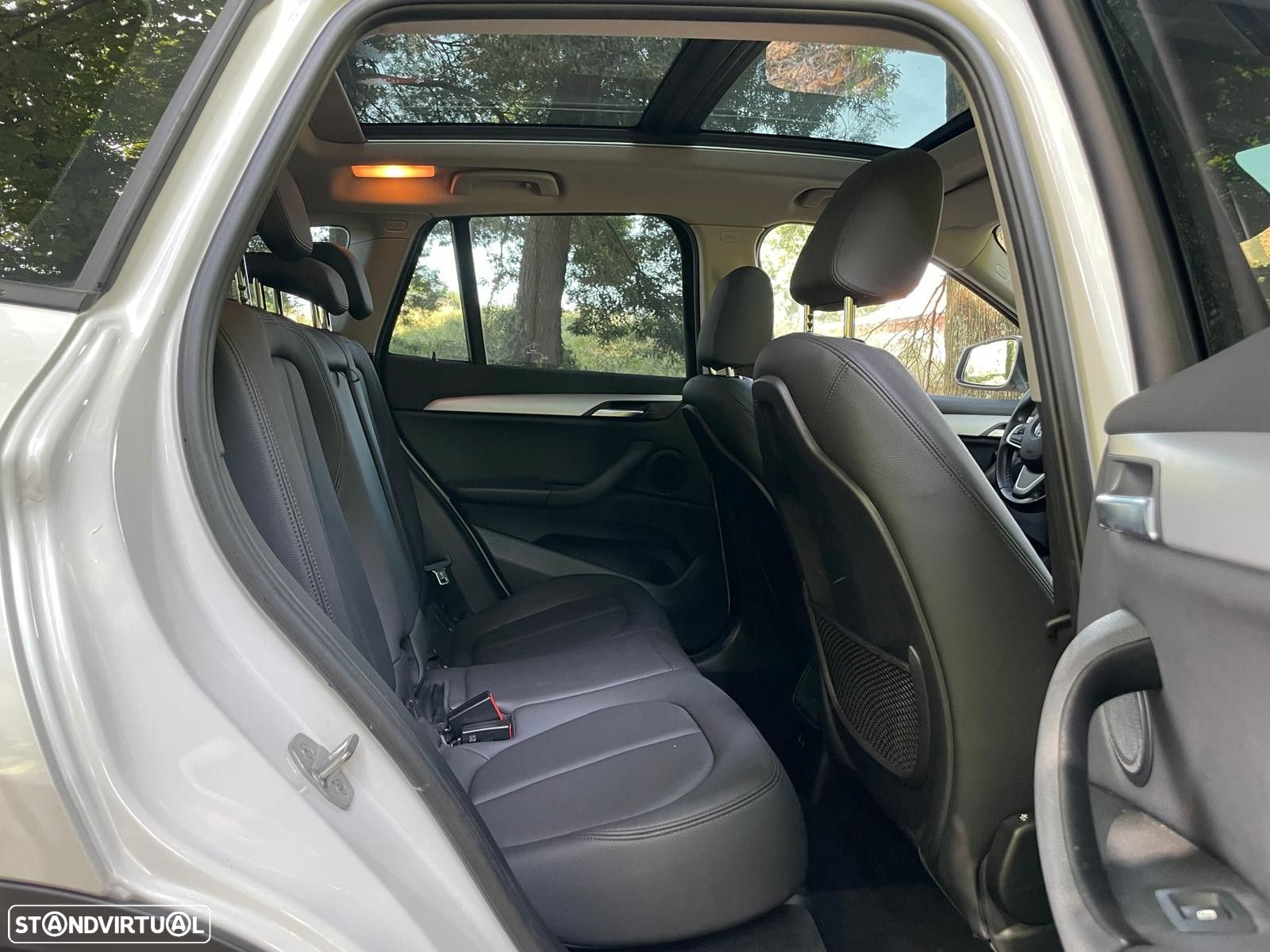 BMW X1 18 i sDrive Line Sport - 11