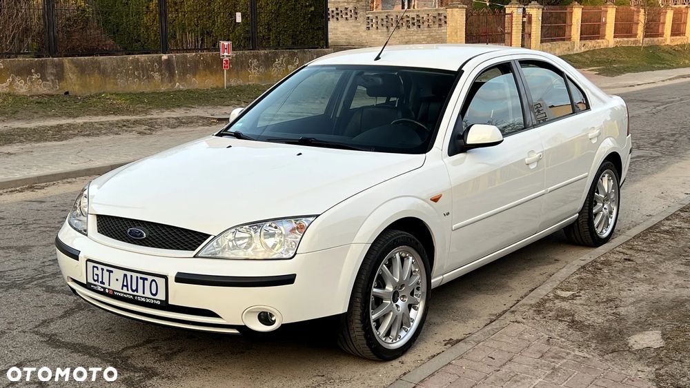 Ford Mondeo 2.5 V6 Ghia - 2