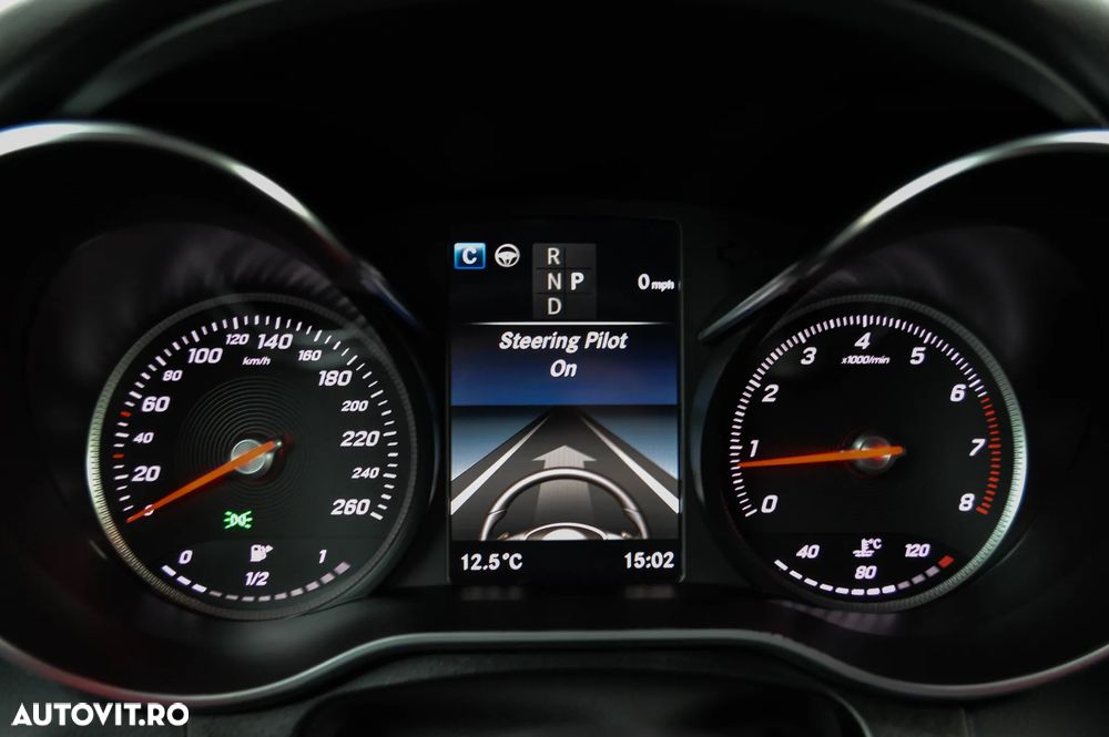 Mercedes-Benz GLC Coupe 250 4Matic 9G-TRONIC Exclusive - 17