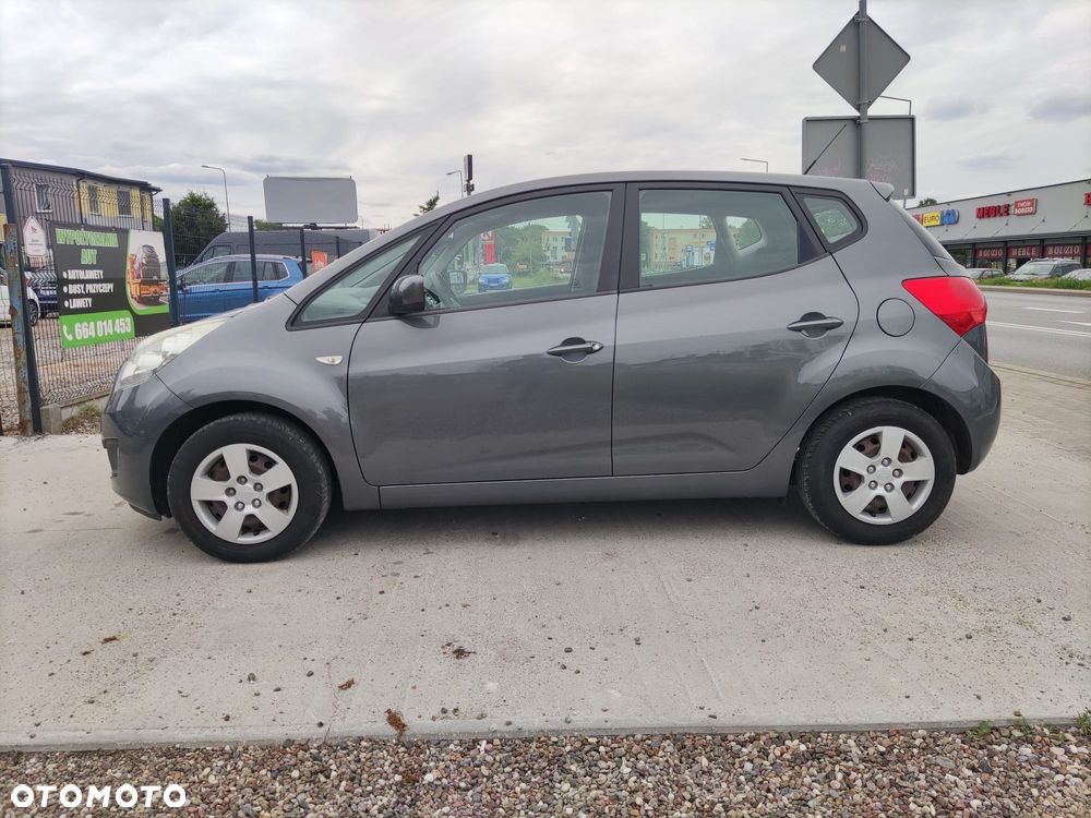 Kia Venga 1.4 Business Line - 8