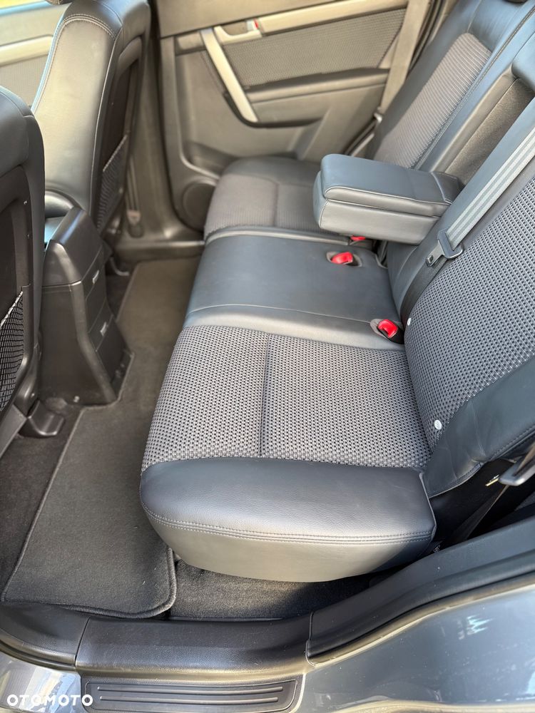 Chevrolet Captiva 2.0 2WD 7 Sitzer LS - 22