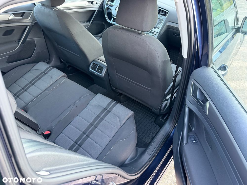 Volkswagen Golf 1.6 TDI BlueMotion Trendline - 13
