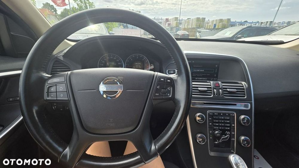 Volvo XC 60 - 10