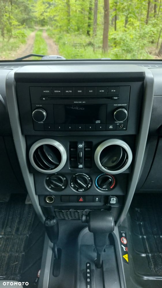 Jeep Wrangler - 15