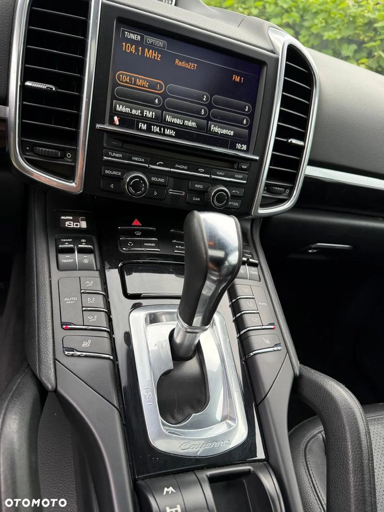 Porsche Cayenne Standard - 23