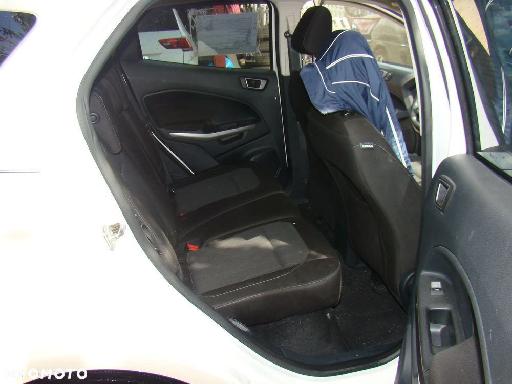 Ford EcoSport - 13