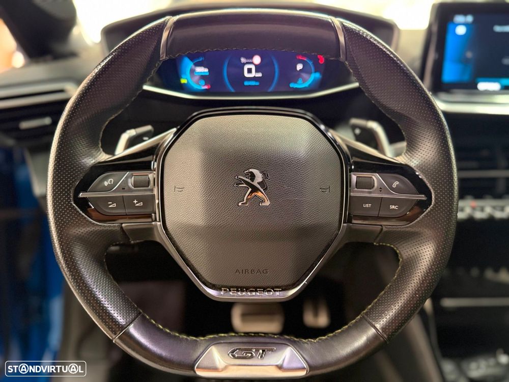 Peugeot 208 1.2 PureTech GT EAT8 - 18