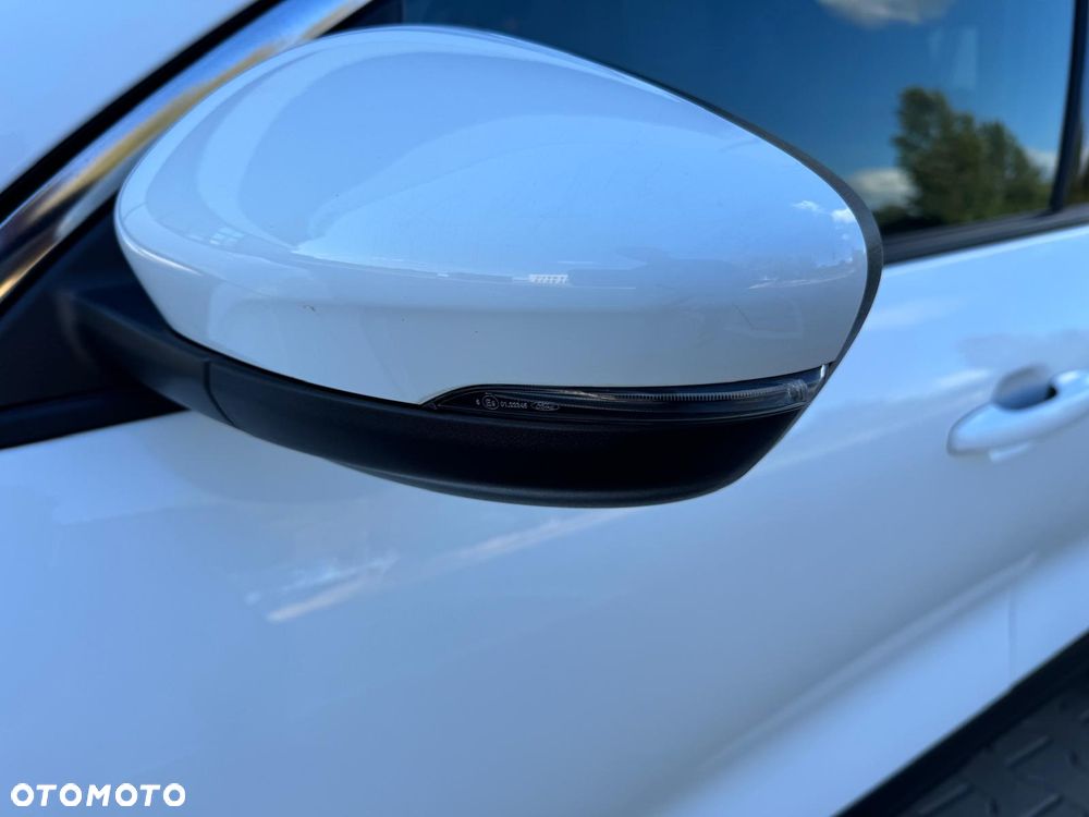Ford Kuga 2.5 FHEV AWD Titanium eCVT - 35