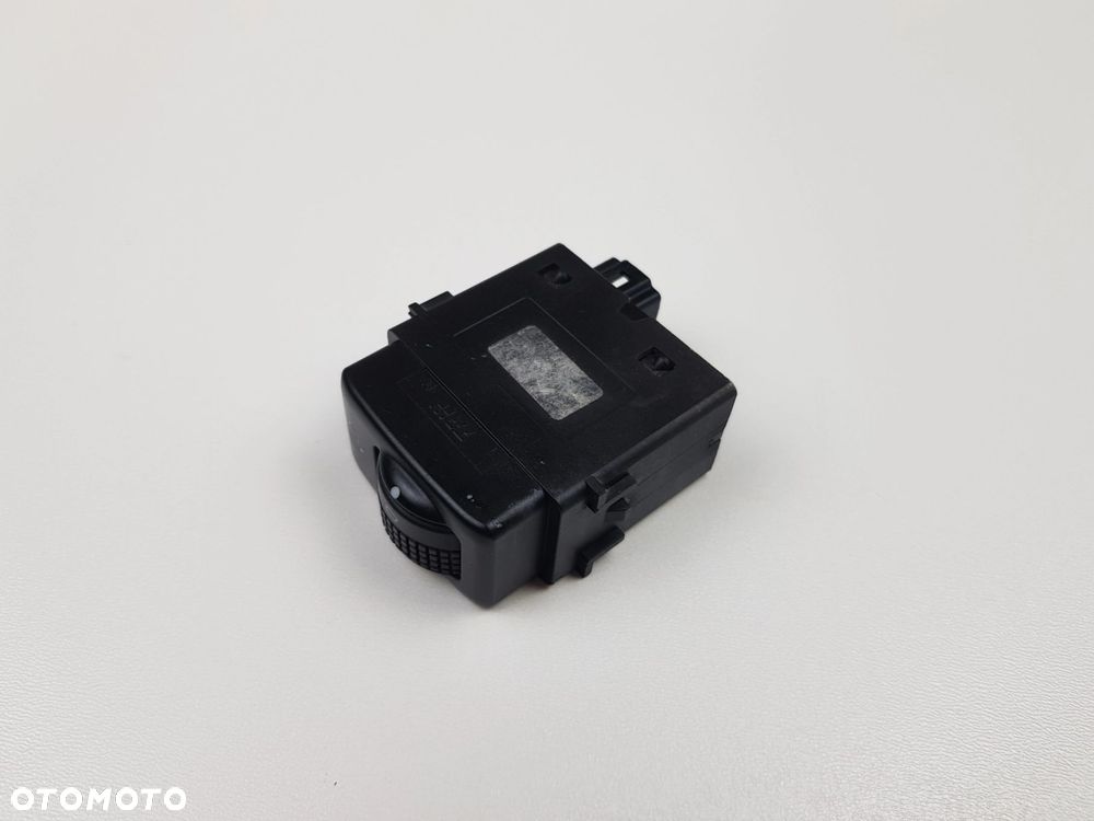 Panel Przełącznik Regulacja świateł Nissan Navara D40 2.5 DCI 25190-EB31A - 9