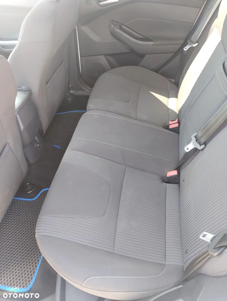 Ford Focus - 9