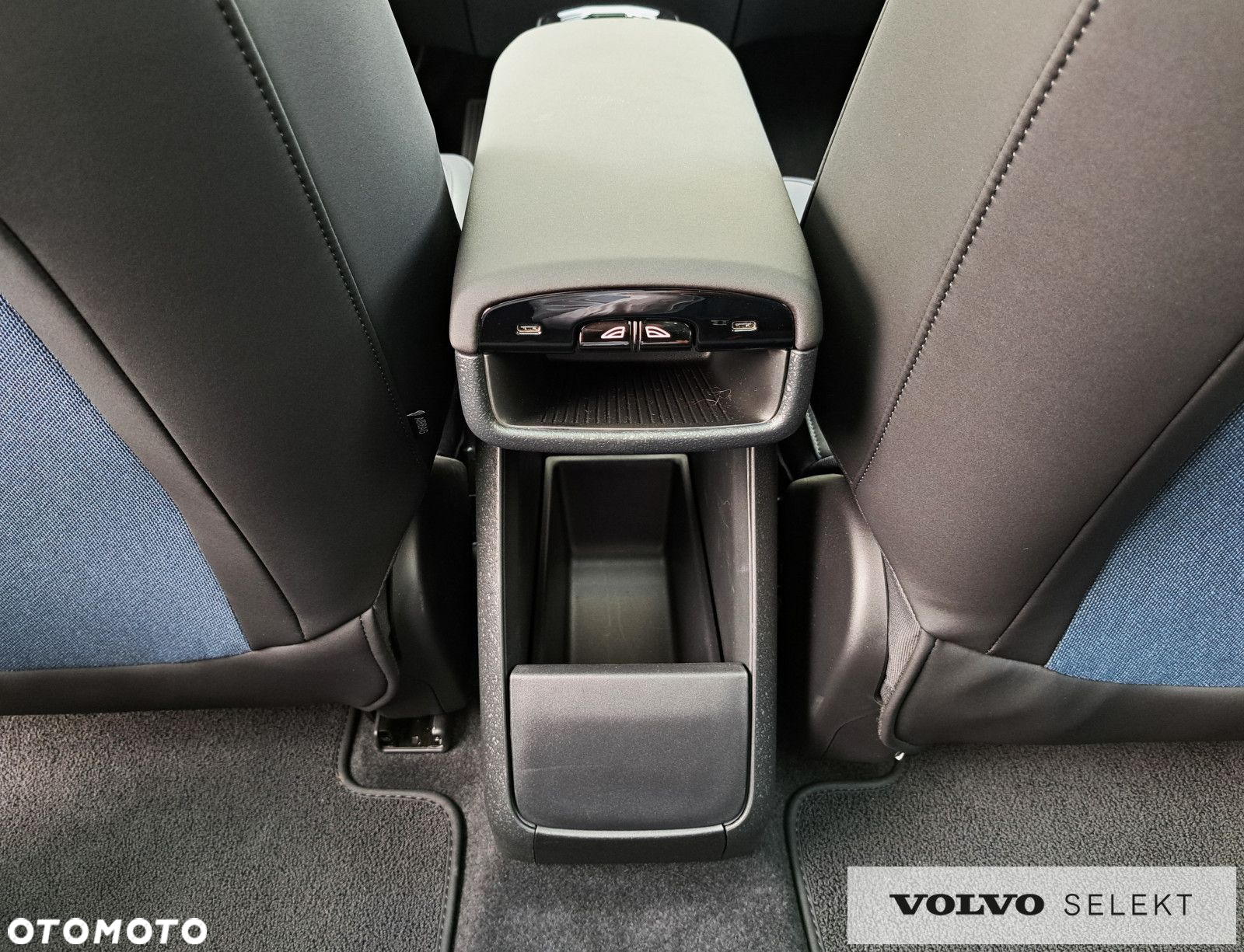 Volvo EX30 - 25