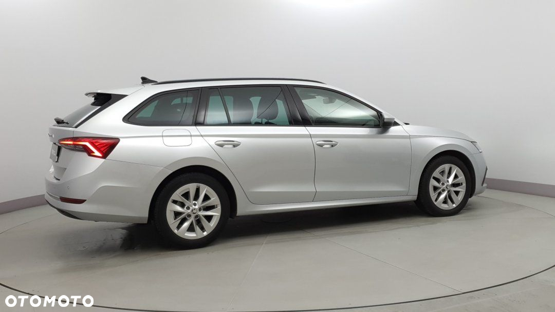 Skoda Octavia - 5