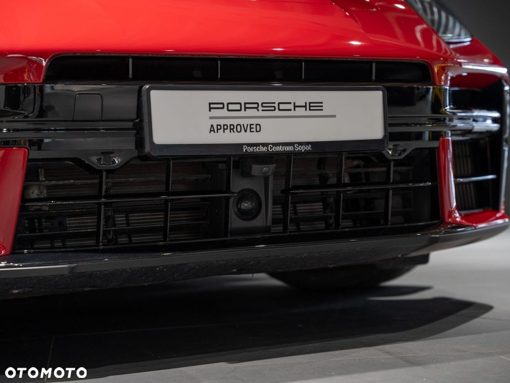 Porsche Panamera GTS - 18