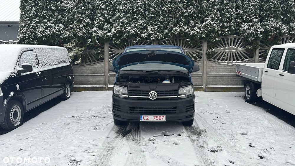 Volkswagen Transporter Kombi L1H1 DSG - 25