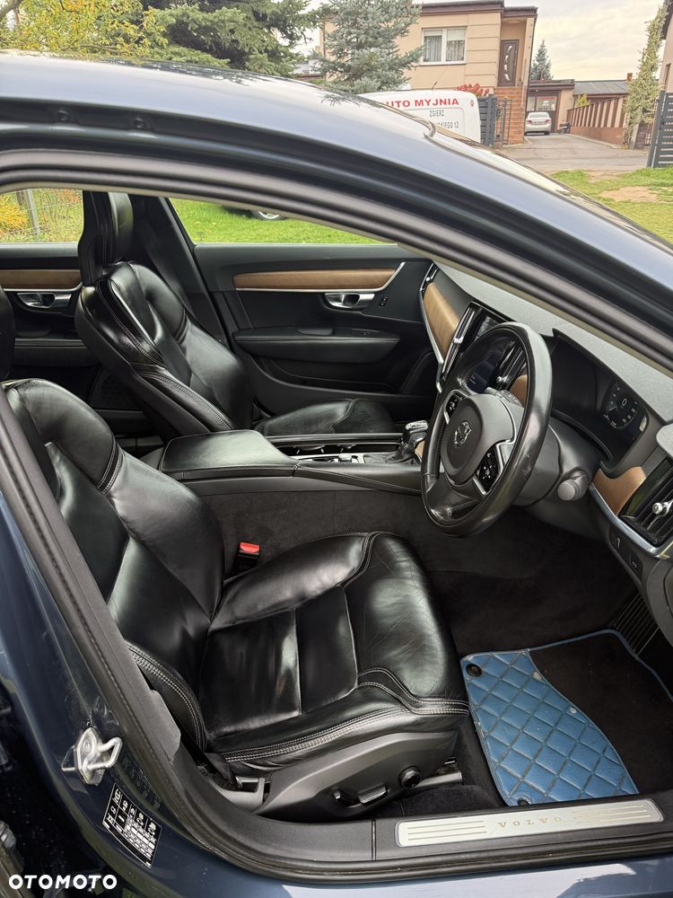 Volvo S90 - 5