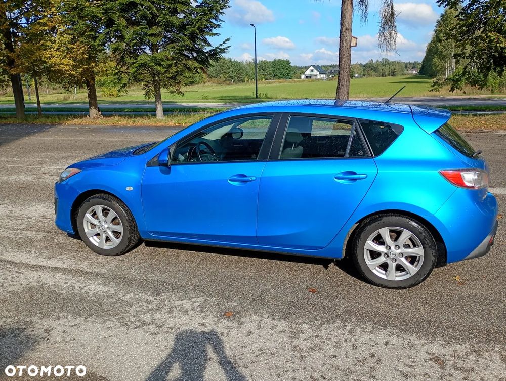 Mazda 3 1.6 Exclusive + - 13