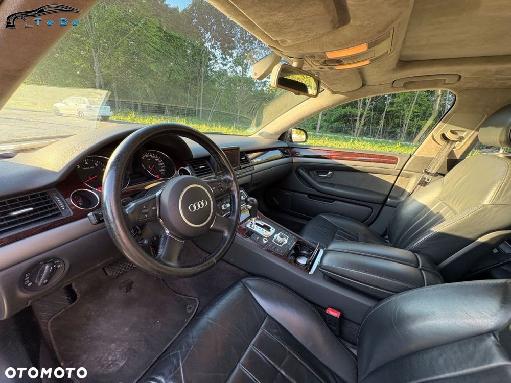 Audi A8 4.2 Quattro - 22