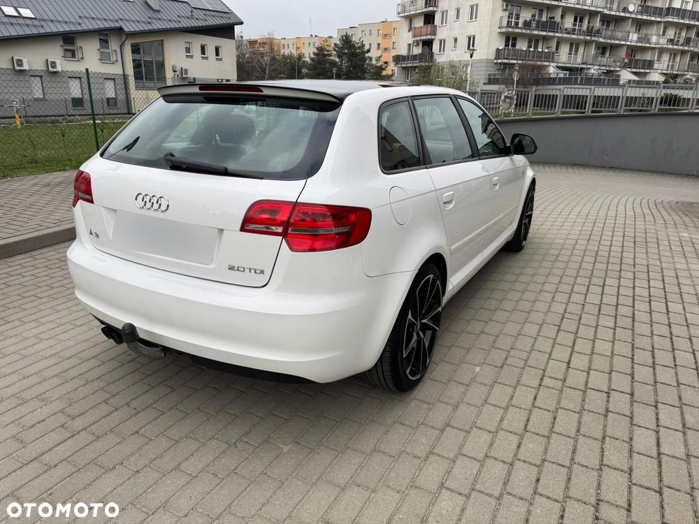 Audi A3 Sportback 2.0 TDI DPF Ambition S tronic - 5