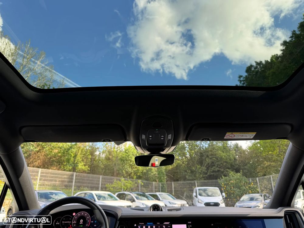 Porsche Cayenne Coupé S E-Hybrid - 48