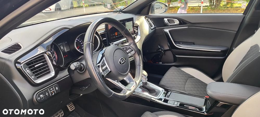 Kia Ceed 1.4 T-GDI GT-Line DCT - 12