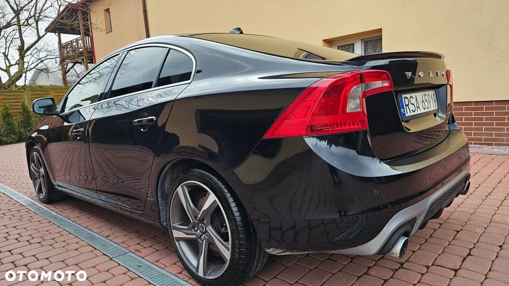 Volvo S60 T3 R-Design Summum - 6