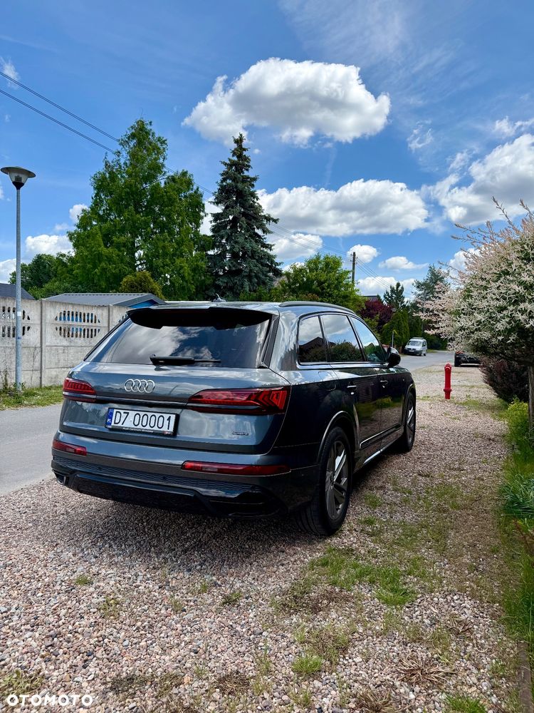 Audi Q7 - 6