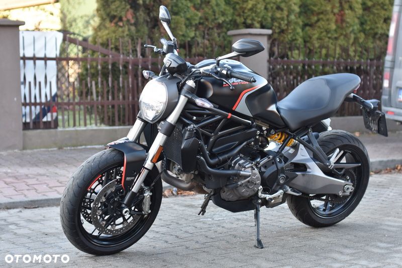 Ducati Monster - 21