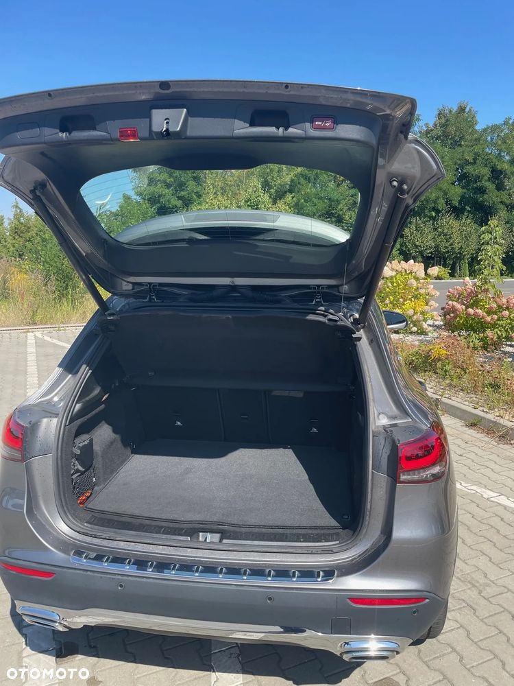 Mercedes-Benz GLA 200 Progressive - 5