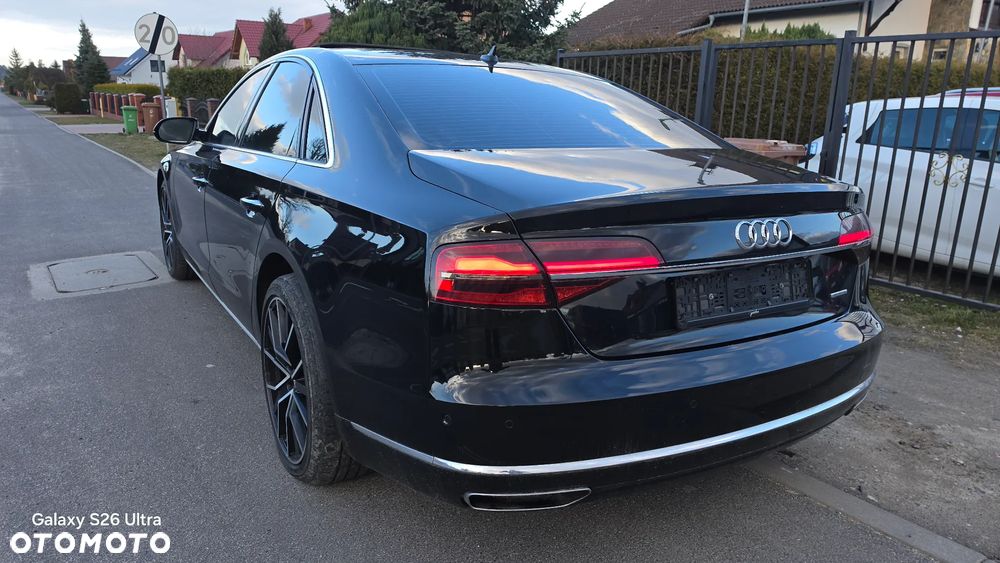 Audi A8 4.2 TDI DPF (clean diesel) quattro tiptronic Lang - 4