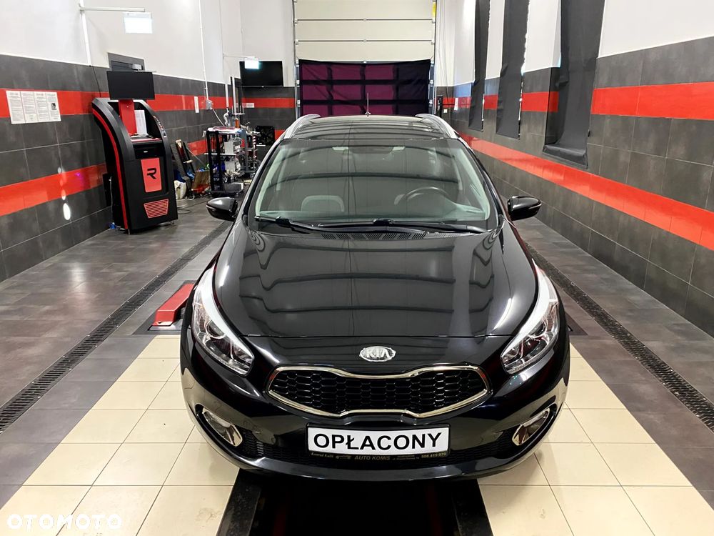 Kia Ceed 2012 photo 4