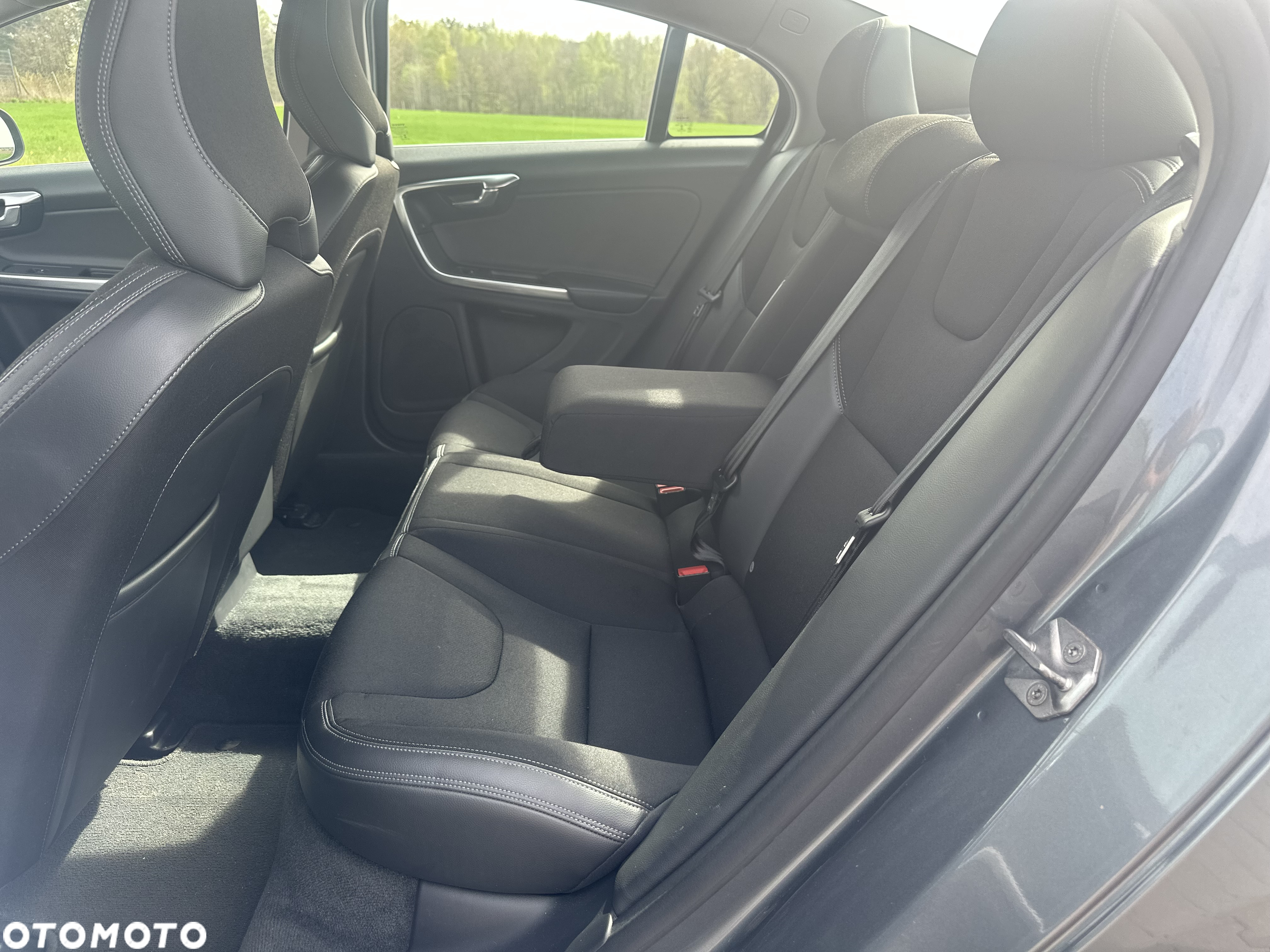 Volvo S60 - 21