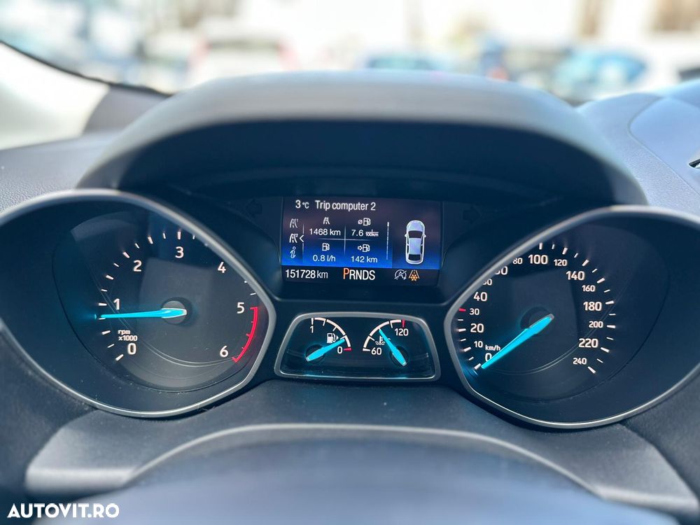 Ford Kuga 2.0 TDCi 4WD Powershift Titanium - 14