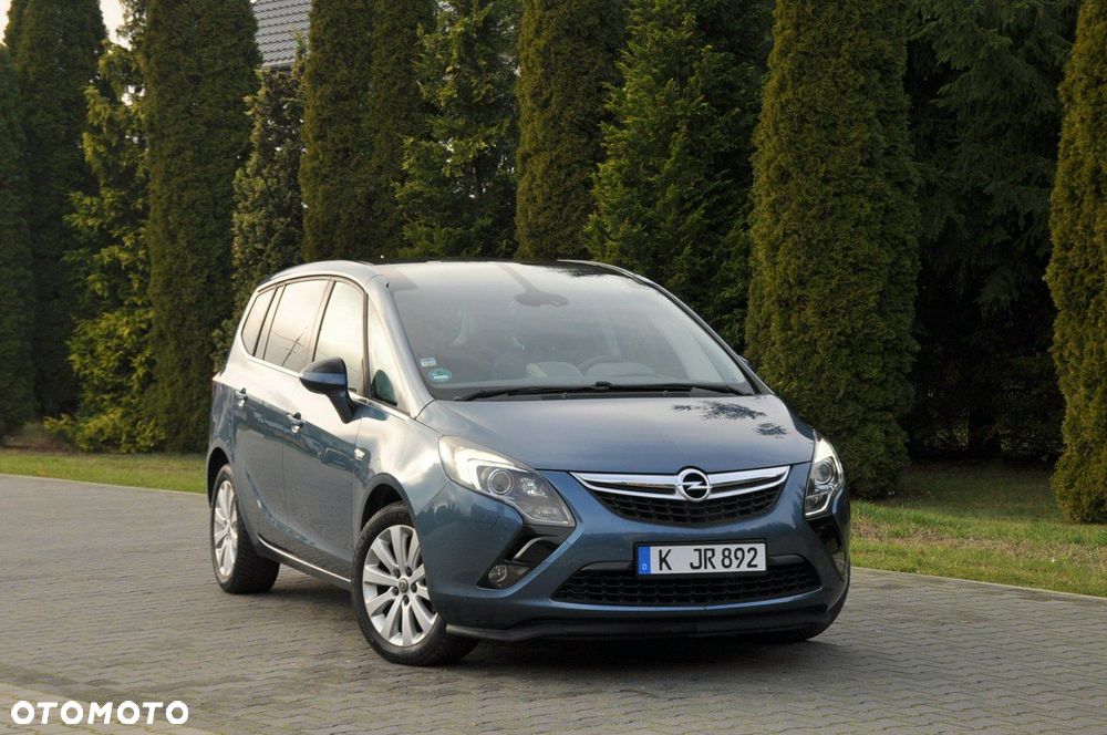 Opel Zafira - 2