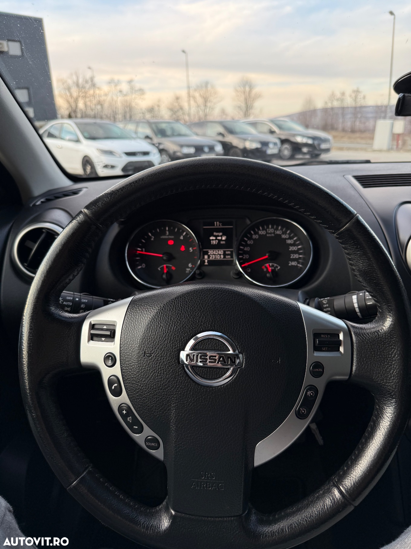 Nissan Qashqai 1.6 DCI 4 x 4 DPF Start/Stop tekna - 12