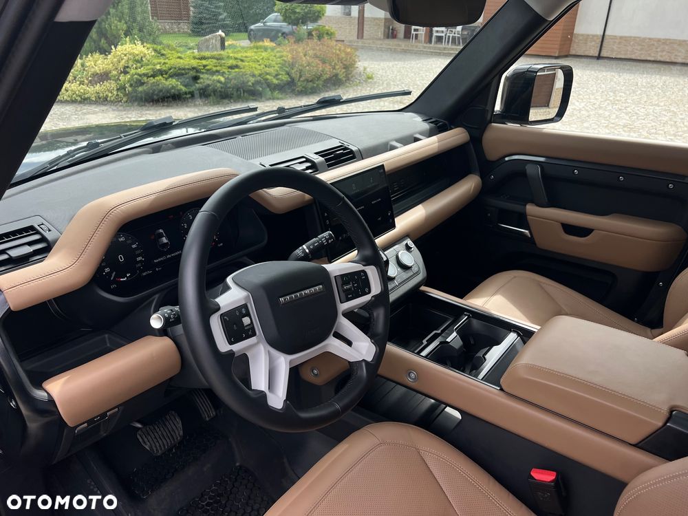 Land Rover Defender 3.0 P400 mHEV S - 10