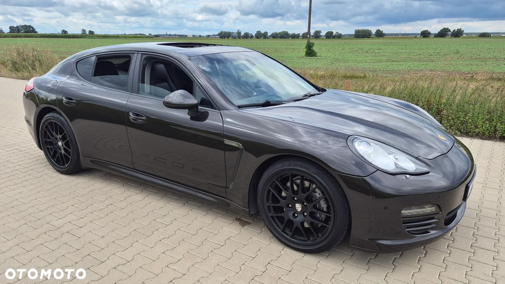 Porsche Panamera - 19