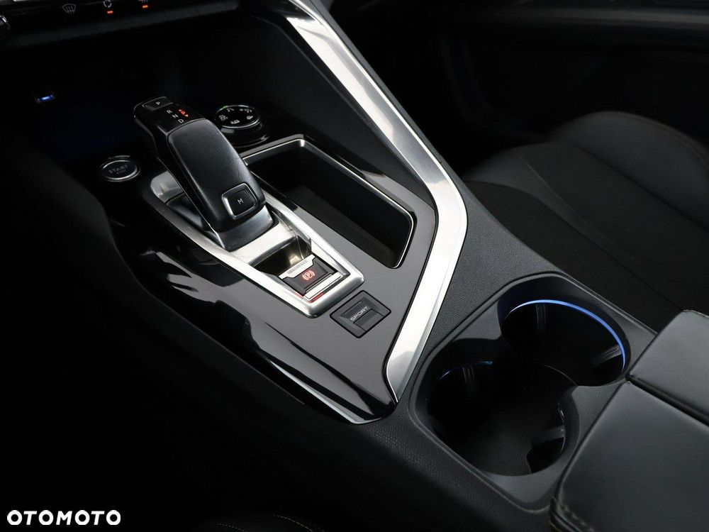 Peugeot 3008 1.6 THP Allure S&S EAT6 - 31