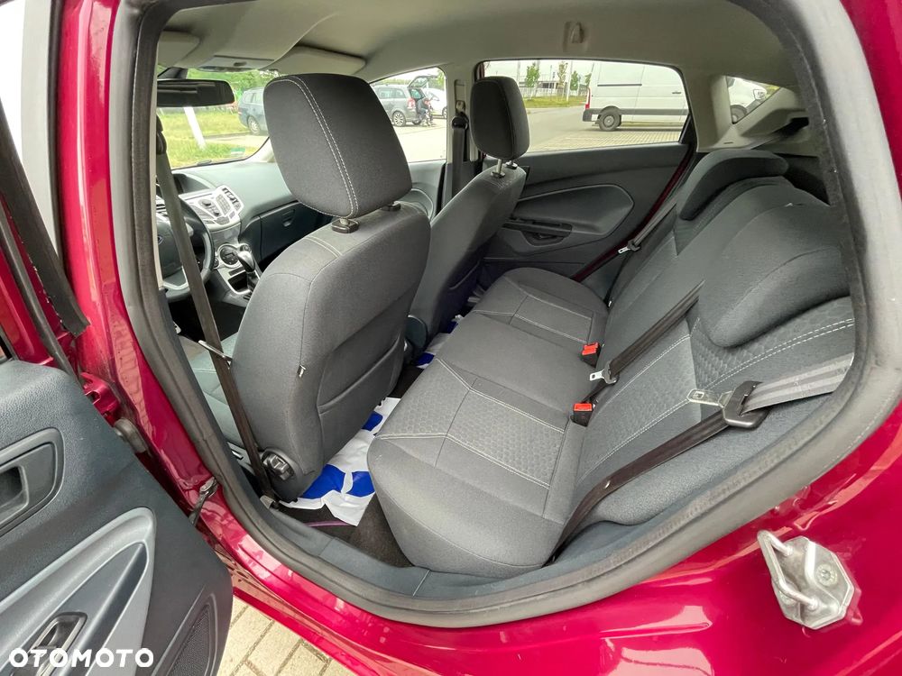 Ford Fiesta 1.6 Ti-VCT Titanium - 15
