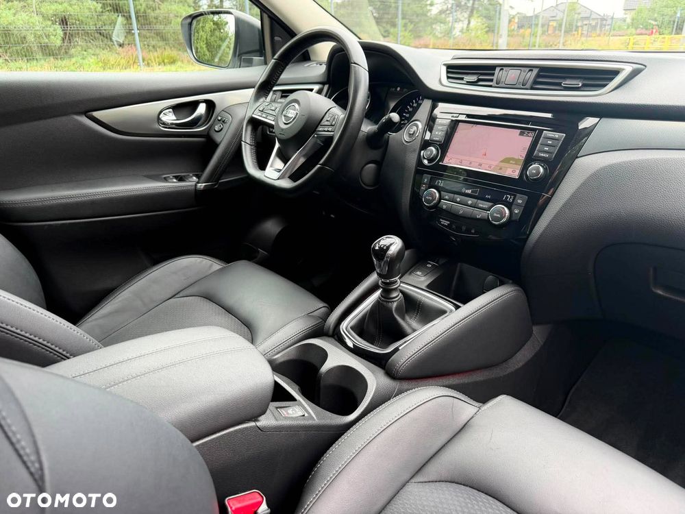 Nissan Qashqai 1.3 DIG-T Tekna - 20