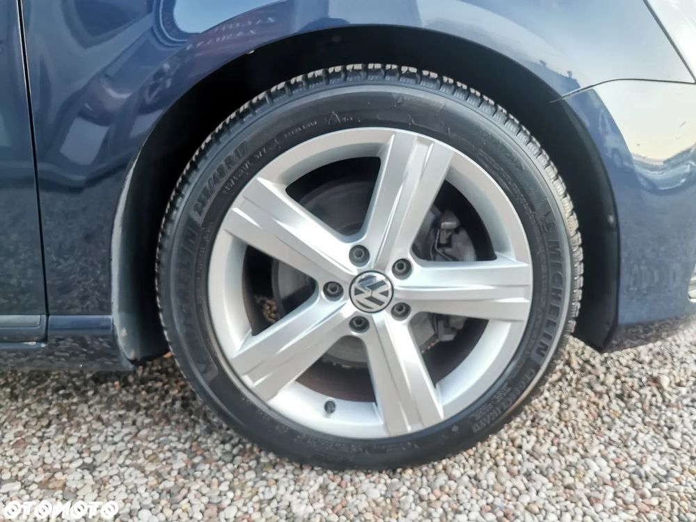 Volkswagen Passat Variant - 13