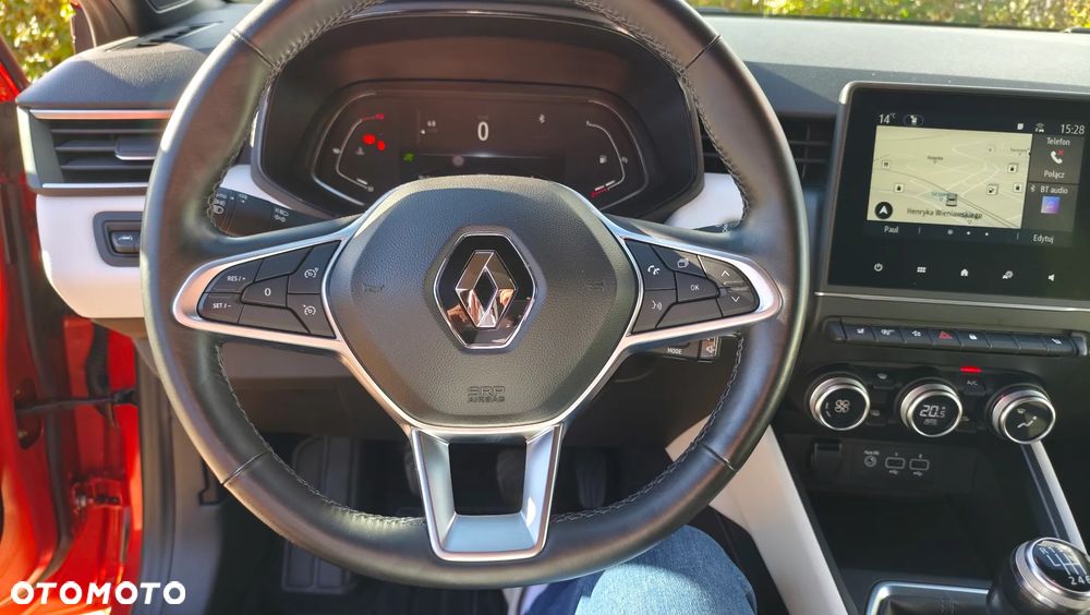 Renault Clio - 28
