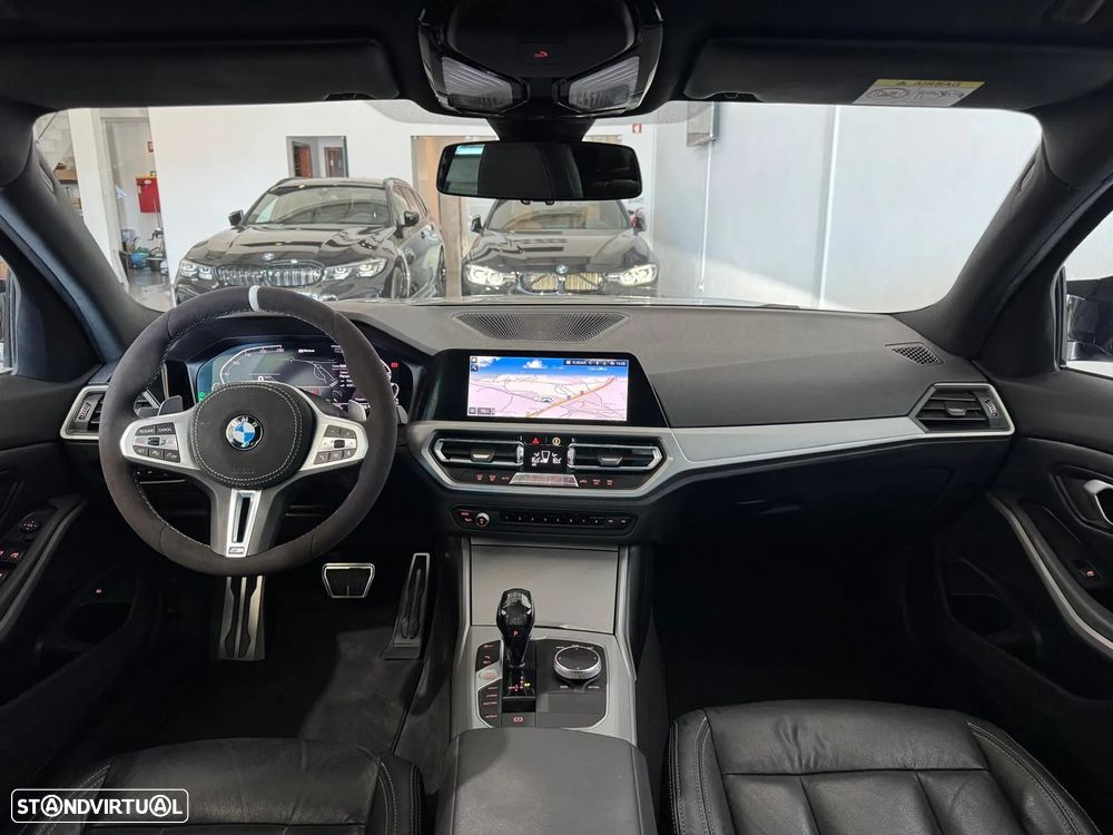 BMW 330 e Pack M Auto - 38