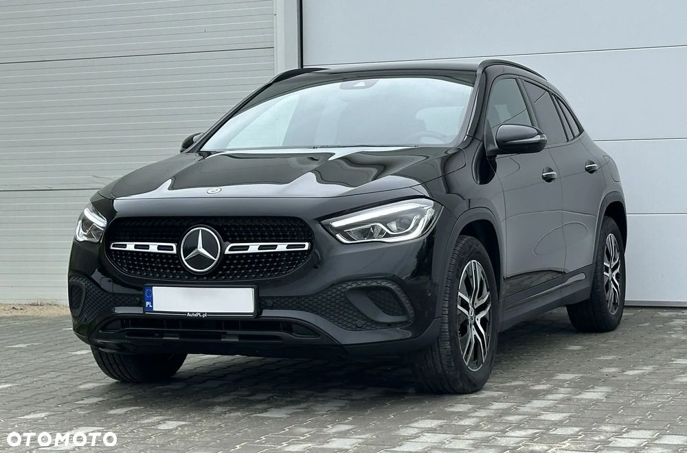 Mercedes-Benz GLA 200 4-Matic Progressive - 14