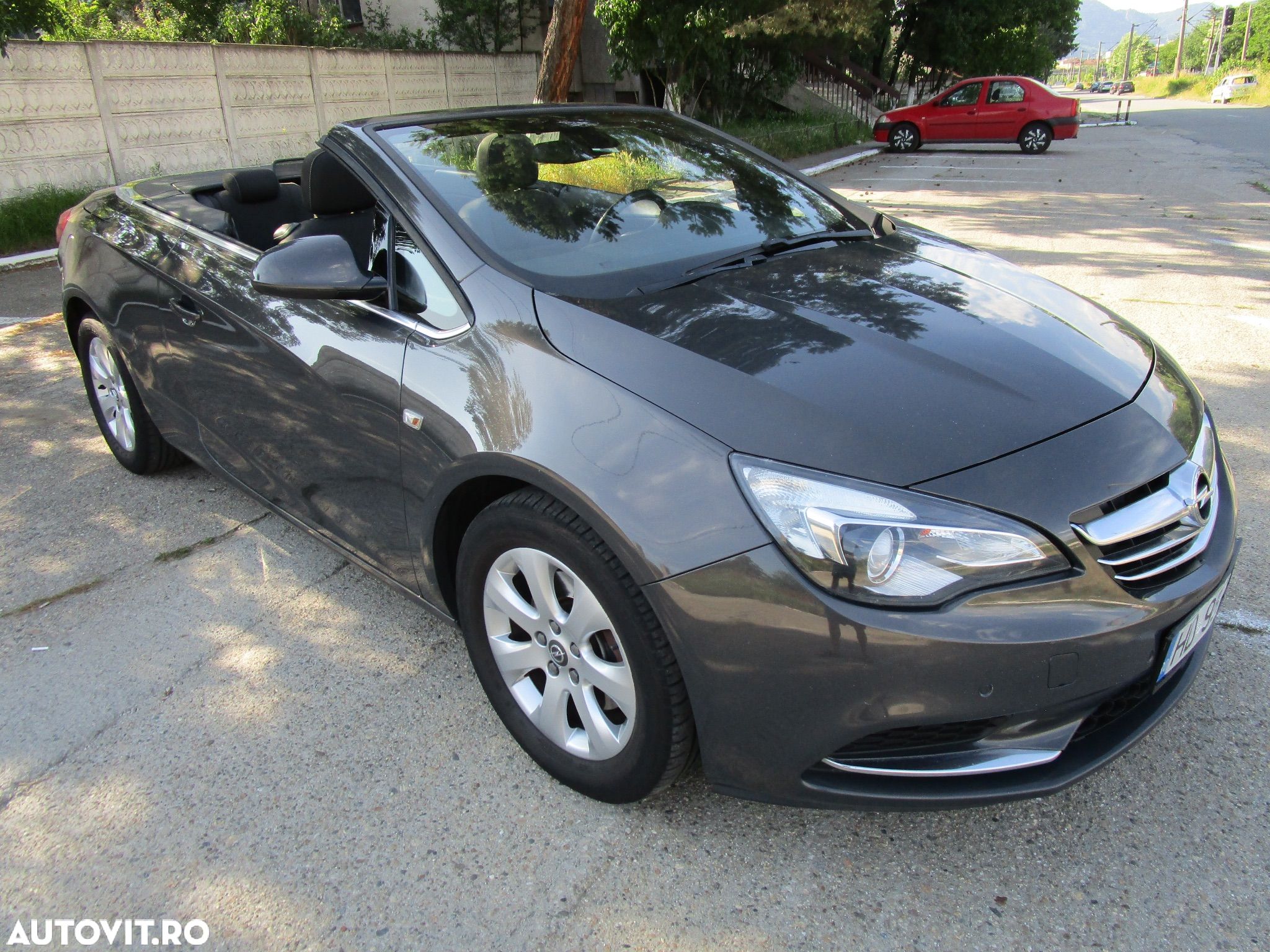 Opel Cascada 2.0 CDTI ECOTEC Start/Stop Cabriolet - 1