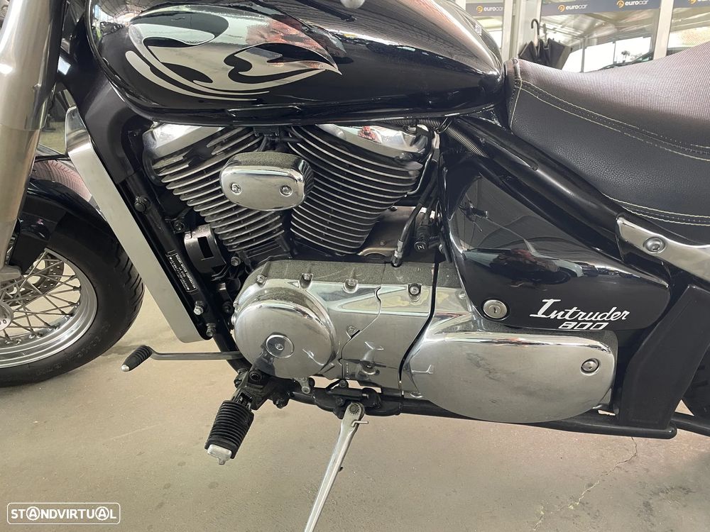 Suzuki Intruder Intruder 800 (VS 800 GL) - 4