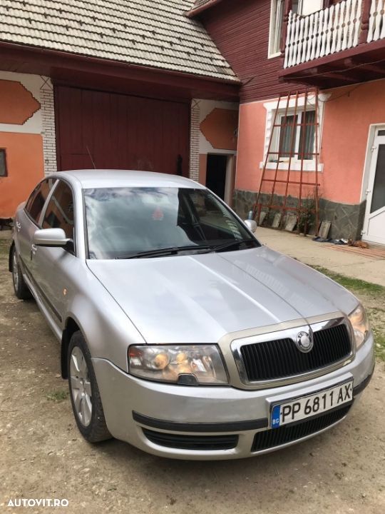 Dezmembrez Skoda Superb 2.5 TDI V6 - POZE REALE - 1