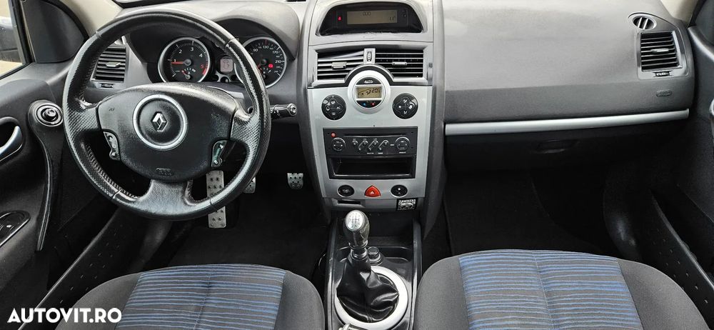 Renault Megane 1.5 dCi Dynamique - 6