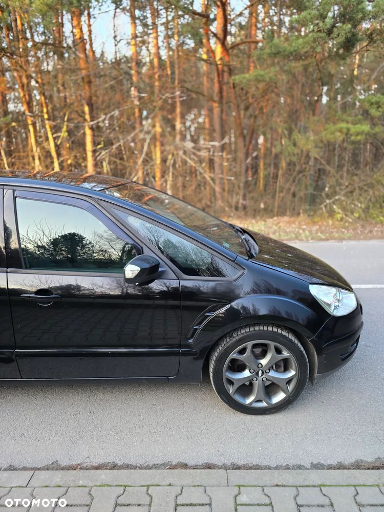 Ford S-Max 2.0 TDCi DPF Titanium - 12