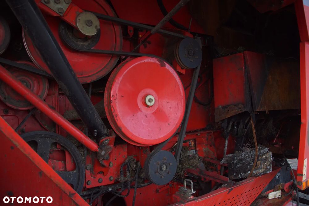 Kombajn na części - Massey Ferguson MF 36 7.6 220 KM 612 DSL 1997R Silnik Skrzynia Kabina Lampa Lusterko Schody Koło Deska Kokpit Sterownik Moduł Czujnik Kierownica Fotel - 13